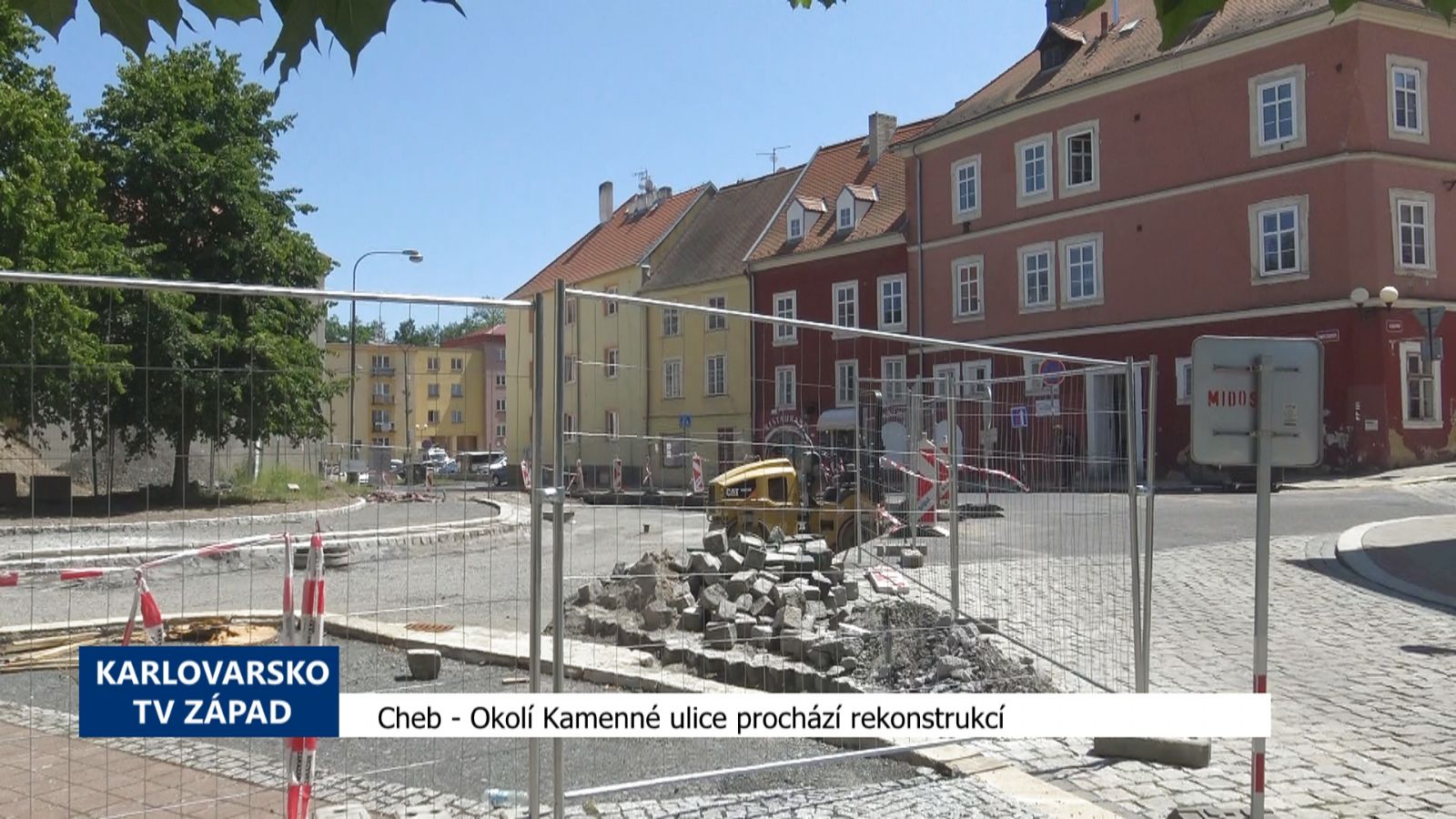 Cheb: Okolí Kamenné ulice prochází rekonstrukcí (TV Západ)