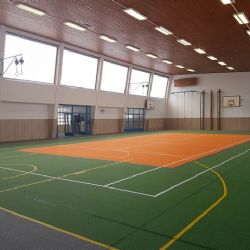 Cheb: Na „šestce“ mají zbrusu novou tělocvičnu