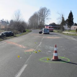 Hazlov: Vážná dopravní nehoda. Na místě byl i vrtulník