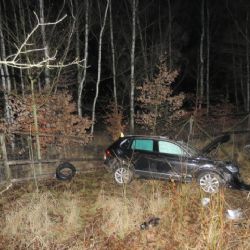 Královské Poříčí: Alkohol, nehoda, škoda 300 tisíc. Někteří řidiči jsou nepoučitelní