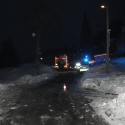 Nejdek: Ženu zachytil na přejezdu vlak