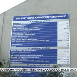 Region: Kraj nechá prověřit všechny zakázky od roku 2008 (TV Západ)