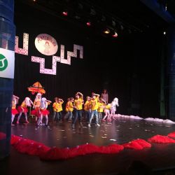 Sokolov: Mateřinky zaplnily městské divadlo