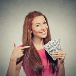 Bezúročná, bez poplatku, první zdarma – čím se tyto půjčky liší?