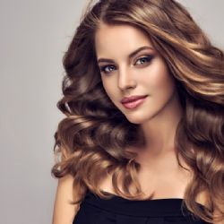 Jak efektivně podpořit růst vlasů