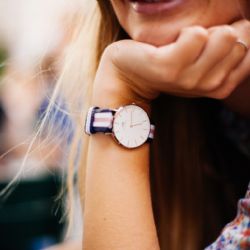 Řemínek na hodinky. Jaký se nosí?