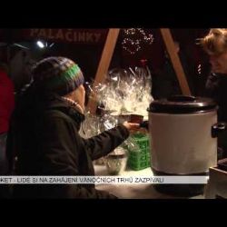 Loket: Lidé si na zahájení vánočních trhů zazpívali (TV Západ)