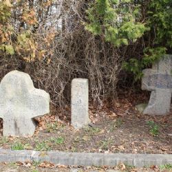 Aš: Za kamennými kříži s Jirkou Poorem