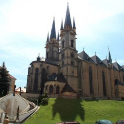 Cheb: Hospic Sv. Jiří zve na výstavu Láskyplné vzpomínky