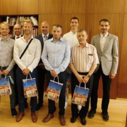 Cheb: Starosta se setkal s chebskými stolními tenisty