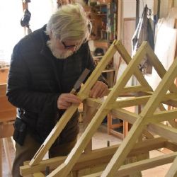 Chebské krovy slouží jako podklad pro výrobu zmenšených modelů