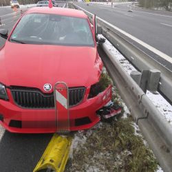 Chebsko: Při dopravní nehodě došlo u řidiče došlo k těžkému zranění