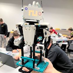 Hranice: Chceme ukázat, že průmysl může být lákavé odvětví, říká ředitelka Domu dětí v Aši