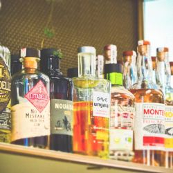 Karlovarský kraj: Celníci zajistili 300 litrů alkoholu bez dokladů