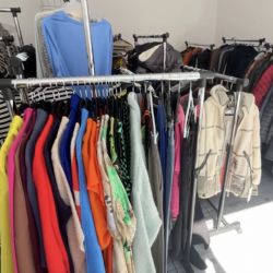 Karlovarský kraj: Kriminalisté zajistili textilní zboží za 38 milionů korun