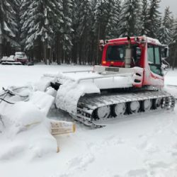 Karlovarský kraj podpoří nákup strojové techniky na údržbu tras pro zimní běžecké lyžování a zimní pěší turistiku