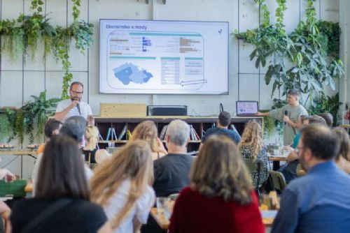 Foto: Karlovarský kraj: Vylidňování kraje zpomaluje, zpátky chce každý třetí