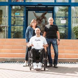 Karlovarský kraj: Výtěžek krajské sbírky využije hendikepovaný sportovec k nákupu nového handbiku