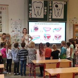 Karlovarský kraj: Zcela nový krajský projekt zaměřený na zubní prevenci u dětí byl zahájen s novým školním rokem