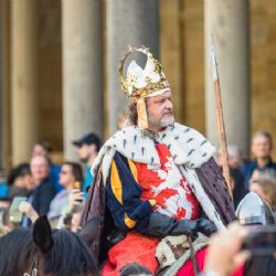 Karlovy Vary: Lázeňskou sezonu zahájí král Karel IV. i věhlasný lékař David Becher
