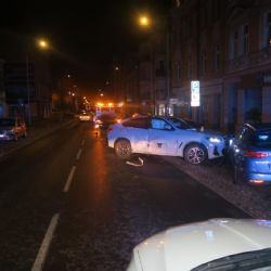 Karlovy Vary: Při nehodě naštěstí došlo pouze k lehkému zranění