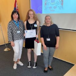 Karlovy Vary: Soutěž Digitální závislosti pohledem dětí zná své vítěze