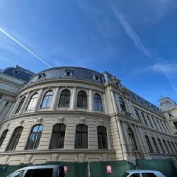 Karlovy Vary: Stavbaři dokončili práce na vnější fasádě Císařských lázní