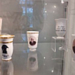 Karlovy Vary:  V muzeu se dozvíte, z jakých pohárků pily známé osobnosti