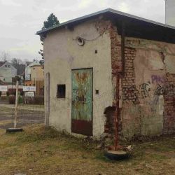 Kraslice: Na pozemku v centru má vzniknout menší park, zmizí dožilý domek