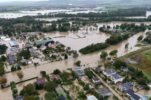 Foto: Kraslice: Od středy lze přispět na materiální pomoc pro povodněmi postižené regiony