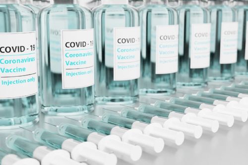 Foto:  Lidem s 3. dávkou očkování proti COVID-19 se platnost očkovacích certifikátů prodlužuje bez omezení