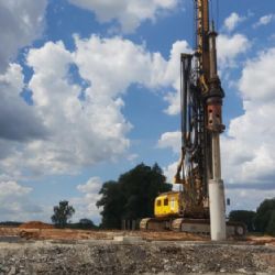 Na dálnici D6 začala stavba nejdelší mostní estakády