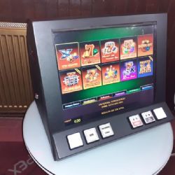 Pomezí nad Ohří: Celníci zajistili nelegální automat v nočním klubu