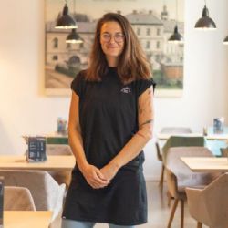 Příběhy expatů: Žila v Praze i Plzni, teď dělá marketing v Hranicích u Aše