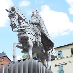 Region: Karlovy Vary mají novou sochu zakladatele