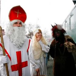 Region: Mikulášský vlak v čele s parní lokomotivou Šlechtična vyjede v sobotu na Karlovarsku