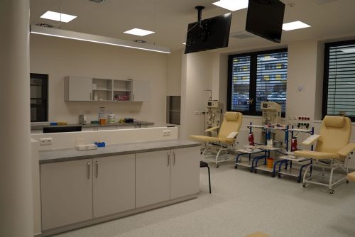 Foto: Region: Nové transfuzní oddělení karlovarské nemocnice nabídne komfortní zázemí pro dárce i zaměstnance