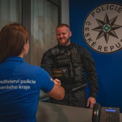 Region: Policista Obvodního oddělení Cheb město byl oceněn za nejlepší video ze zásahu