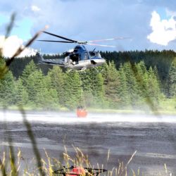 Region: U Stříbrné hořel les, hasit pomáhal i vrtulník