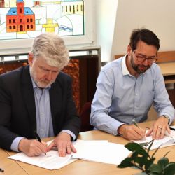 Region: Univerzita pomůže Chodovu s jeho lyceem