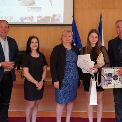 Region: Vítězové on-line kvízu projektu Kraje pro bezpečný internet si převzali ceny