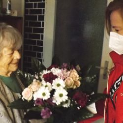 Sokolov: Aktivní jubilantka je nejraději na své chatě