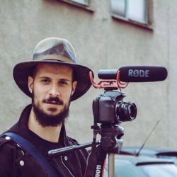 Rozhovor s Petrem Smazalem režisérem Smazaných skečů