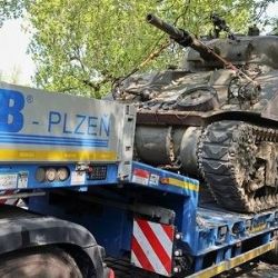 Plzeň slaví 80 let svobody: Tanky, konvoj a historická show