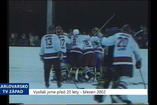 Foto: 2002 – Cheb: Oblastními přeborníky v hokeji se stali Farmáři (TV Západ)