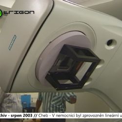 2003 – Cheb: V nemocnici byl zprovozněn lineární urychlovač (TV Západ)