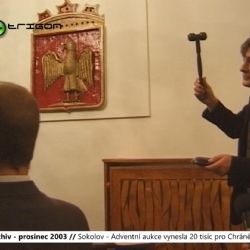 2003 – Sokolov: Adventní aukce vynesla 20 tisíc pro Chráněné bydlení (TV Západ)