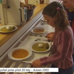 2003 – Sokolov: Zůstane jen jedna školní jídelna (TV Západ)