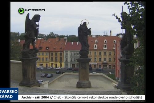 Foto: 2004 – Cheb: Skončila celková rekonstrukce rondelového schodiště (TV Západ)