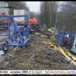 2004 – Kynšperk: Nehoda kamionu uzavřela silnici (TV Západ)